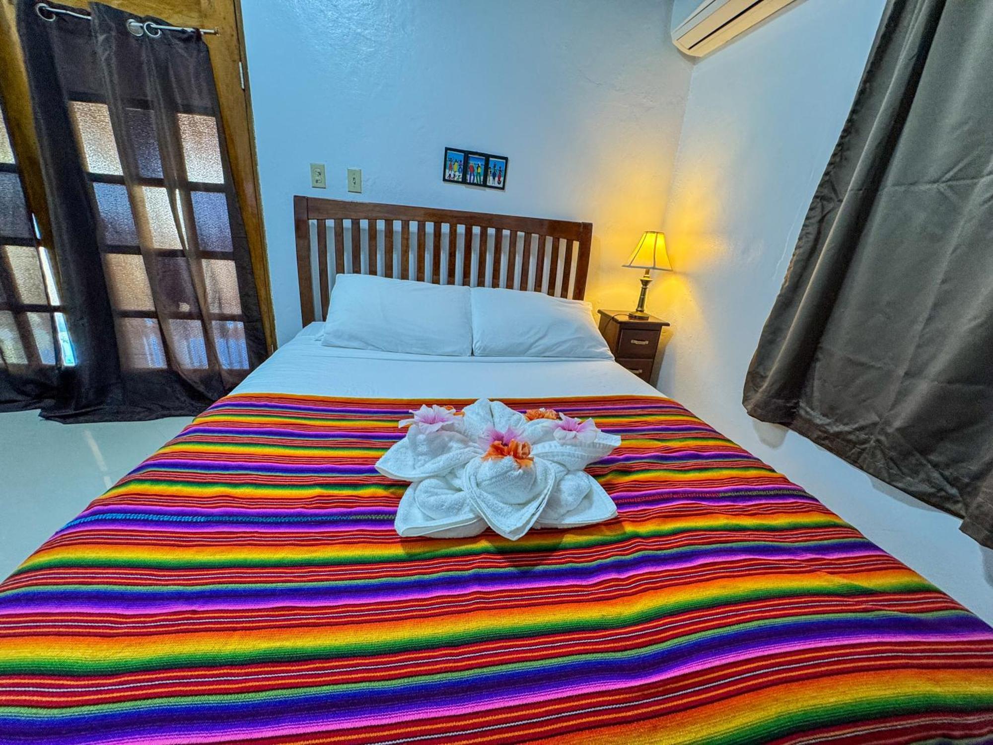Caribbean Shores Belize Hopkins Eksteriør billede